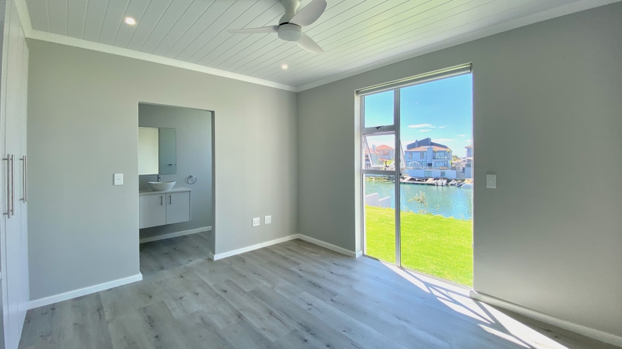 3 Bedroom Property for Sale in Port Owen Western Cape